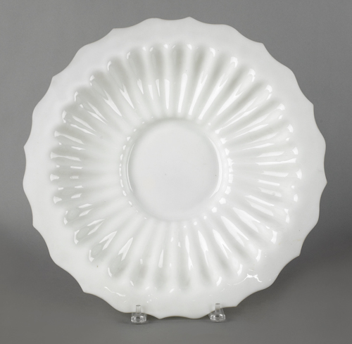Large Peking white glass bowl 20th 176b46