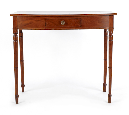 Sheraton mahogany dressing table