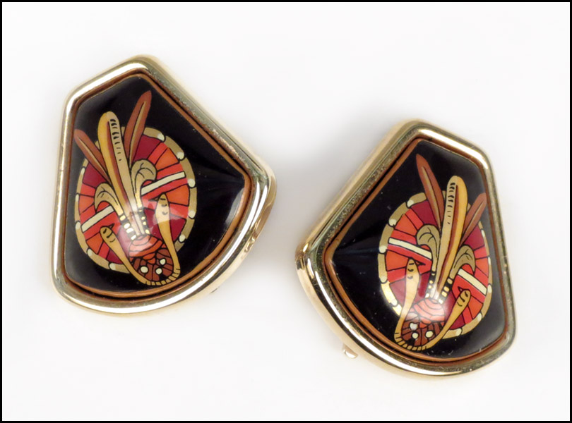 PAIR OF HERMES ENAMEL EARCLIPS  176db0