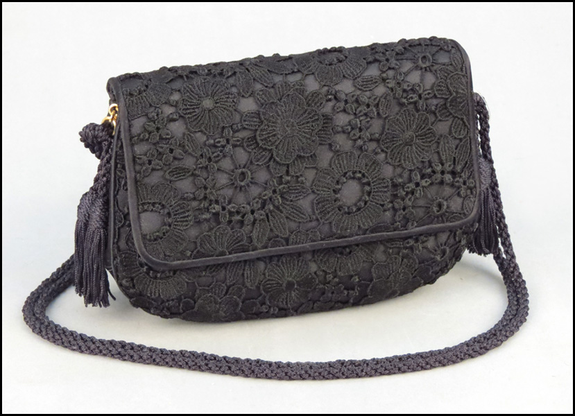 JUDITH LEIBER LACE EVENING BAG.