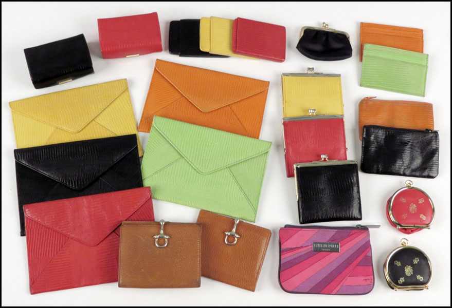 COLLECTION OF LEATHER ACCESSORIES.