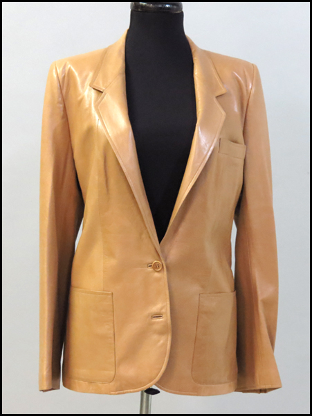 GUCCI TAN LEATHER JACKET. Size