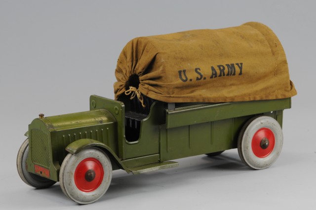 STRUCTO ARMY TRUCK C. 1928 light