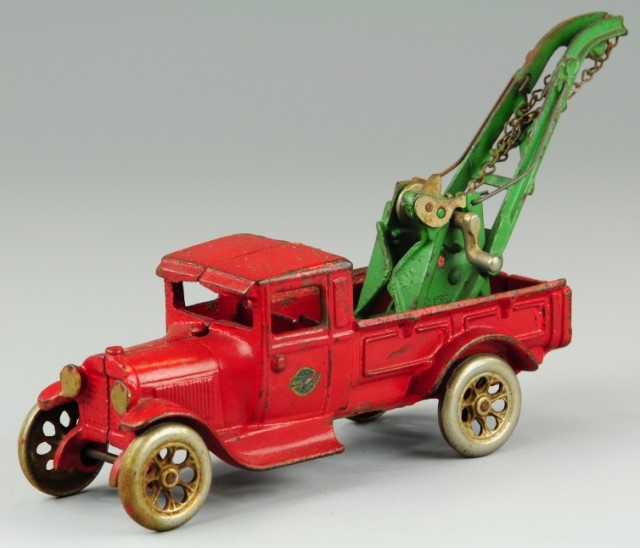 ARCADE FORD WRECKER Cast iron painted 177062
