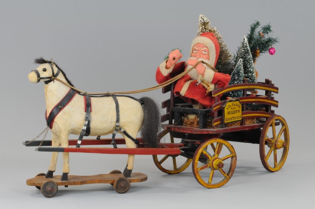 ST CLAUS IN WOOD WAGON Stake side 17709e