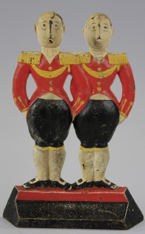 FISH LARGE TWIN FOOTMEN DOORSTOP 17727d