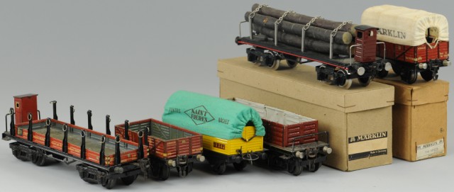 FREIGHT CARS GROUPING Assorted