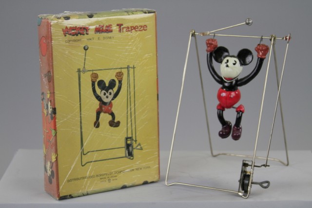 MICKEY MOUSE TRAPEZE Japan Geo. Borgfeldt