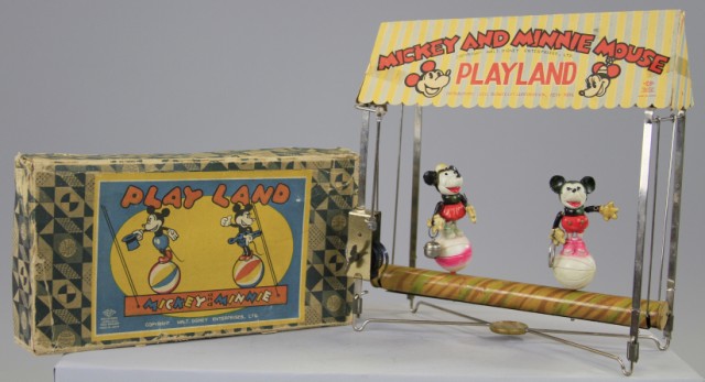 BOXED MICKEY AND MINNIE PLAYLAND