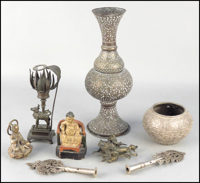 COLLECTION OF VARIOUS DECORATIVE