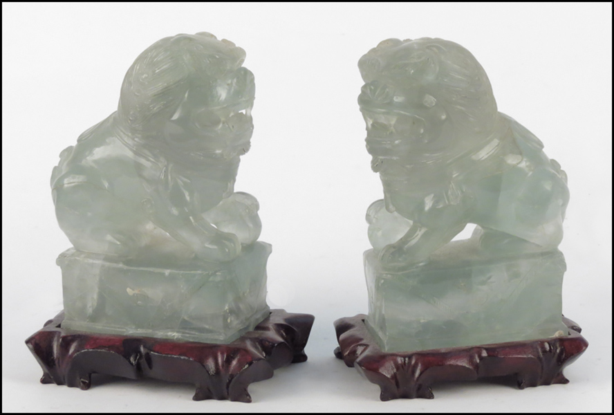 PAIR OF CHINESE CARVED QUARTZ FOO 1775c7