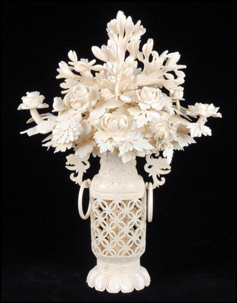 CHINESE CARVED IVORY FLORAL GROUP 1775d1
