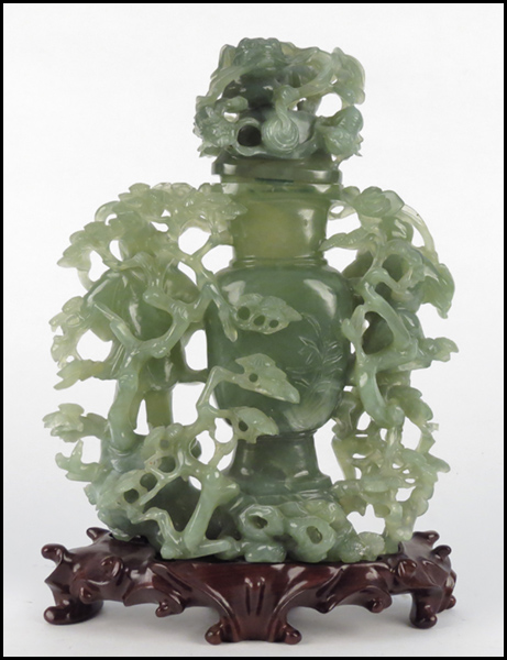 CHINESE CARVED JADE COVERED JAR  1775d9