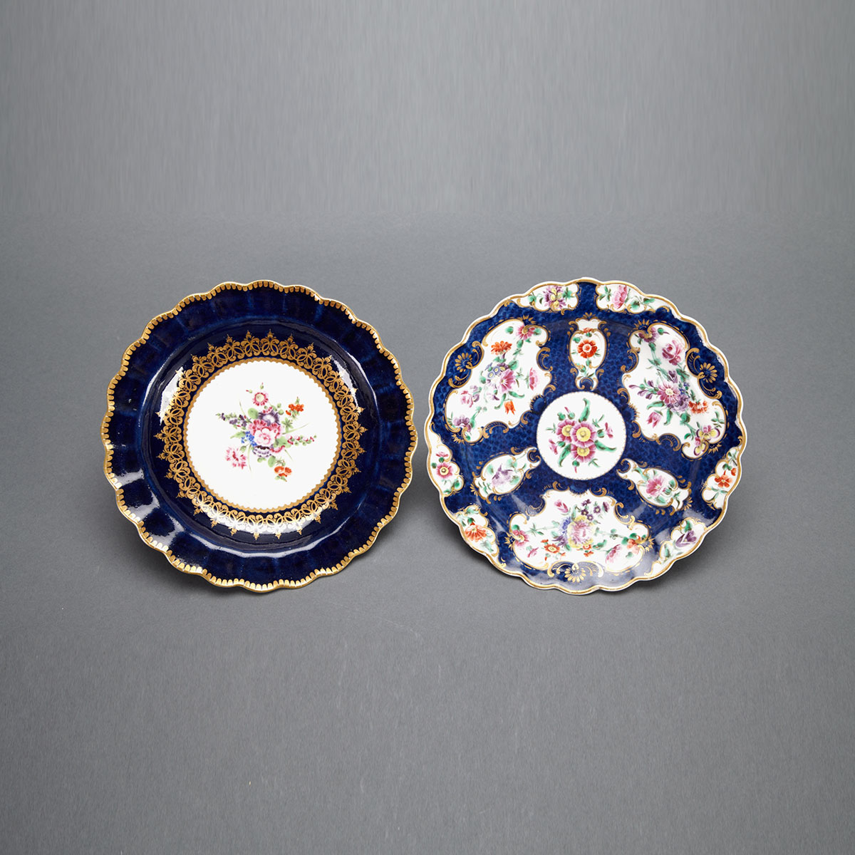 Two Worcester Blue Ground Plates