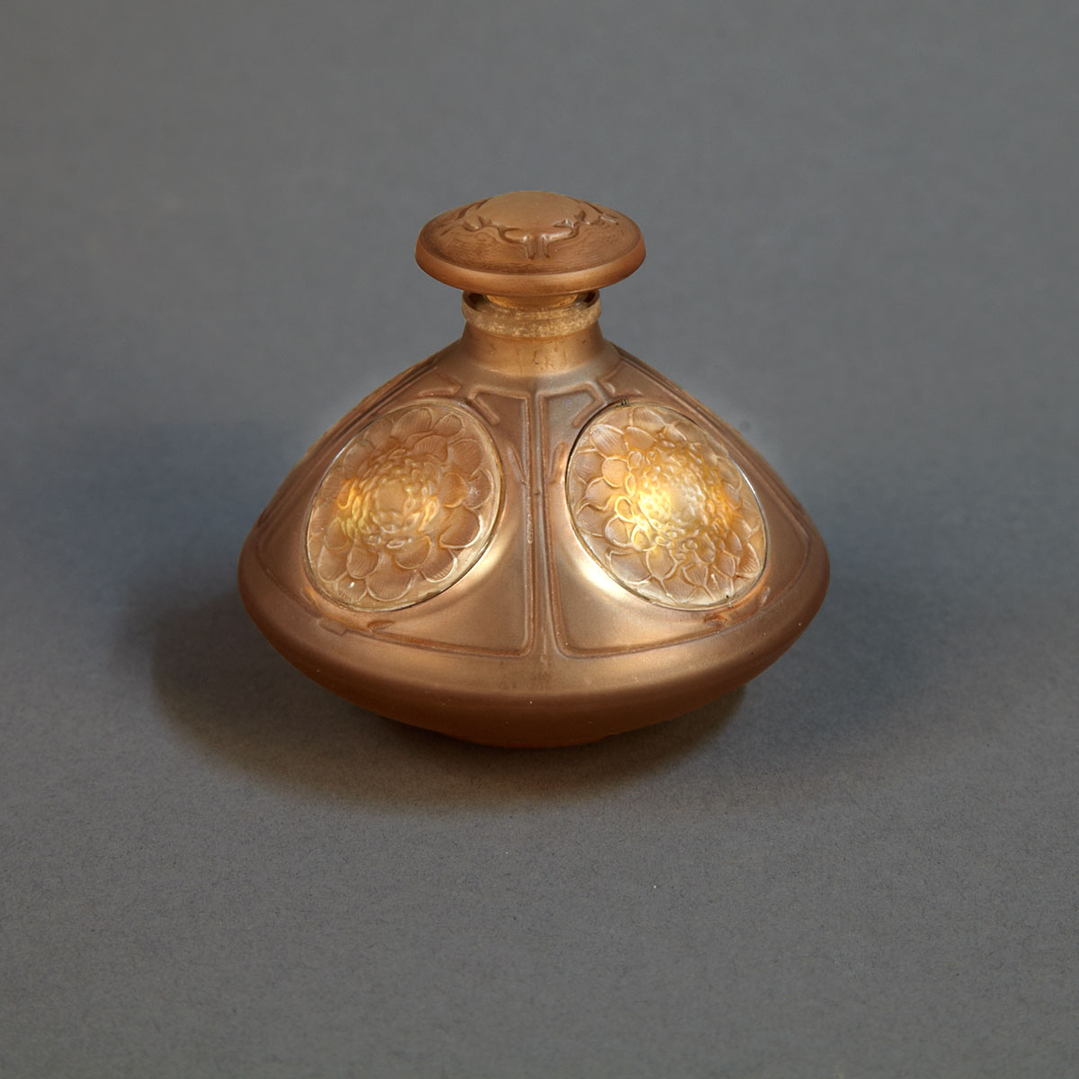 ??~Quatre Soleils??T Lalique Moulded