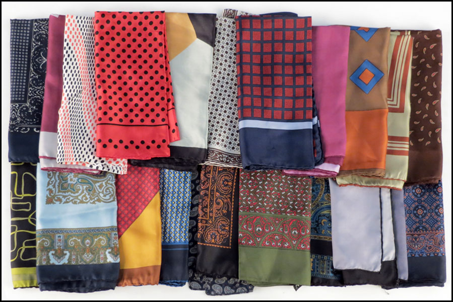 COLLECTION OF MEN S SILK SCARVES 177a45