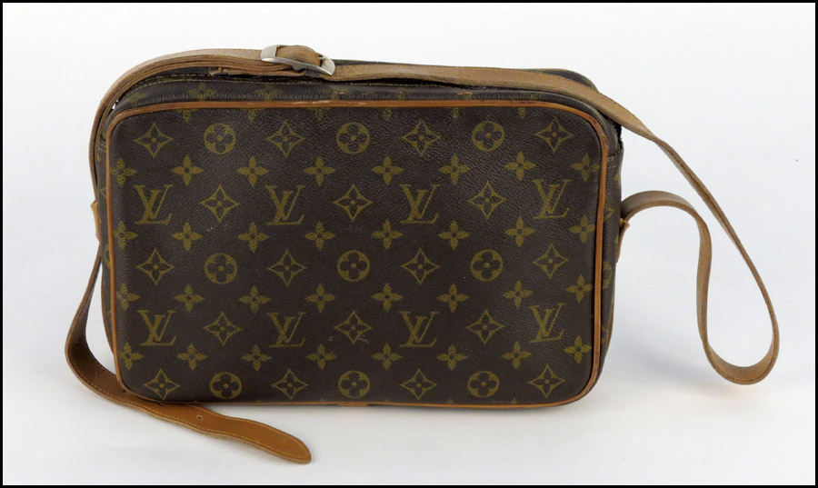 LOUIS VUITTON MONOGRAMMED CANVAS 177a7c