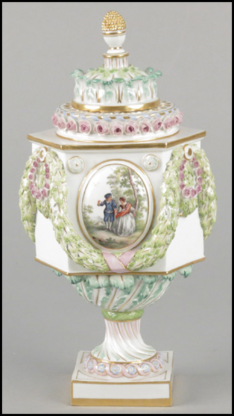 MEISSEN PORCELAIN POTPOURRI. Squared