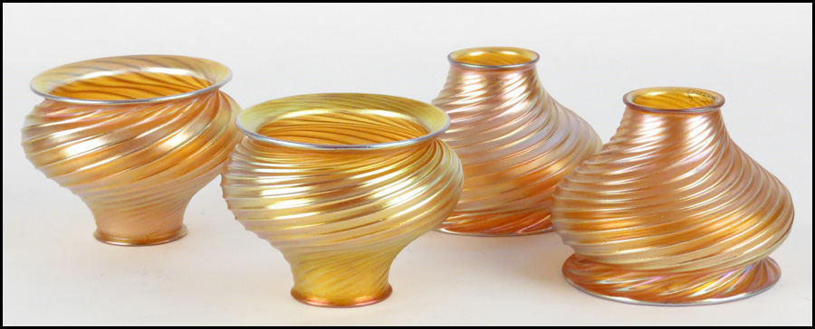 SET OF FOUR QUEZAL IRIDESCENT GLASS