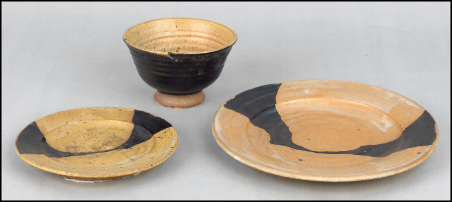 THREE PIECES OF BILL SAX POTTERY  177e86