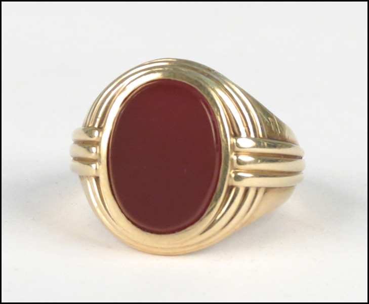 14 KARAT YELLOW GOLD AND CARNELIAN 177f9b