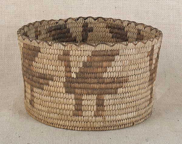 Southwest basketry bowl early 20th c.