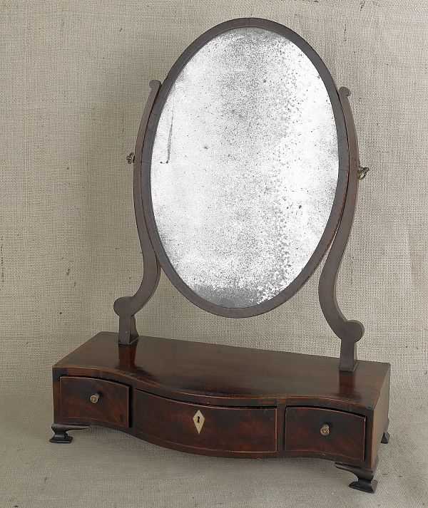 George III mahogany shaving mirror 1759e2