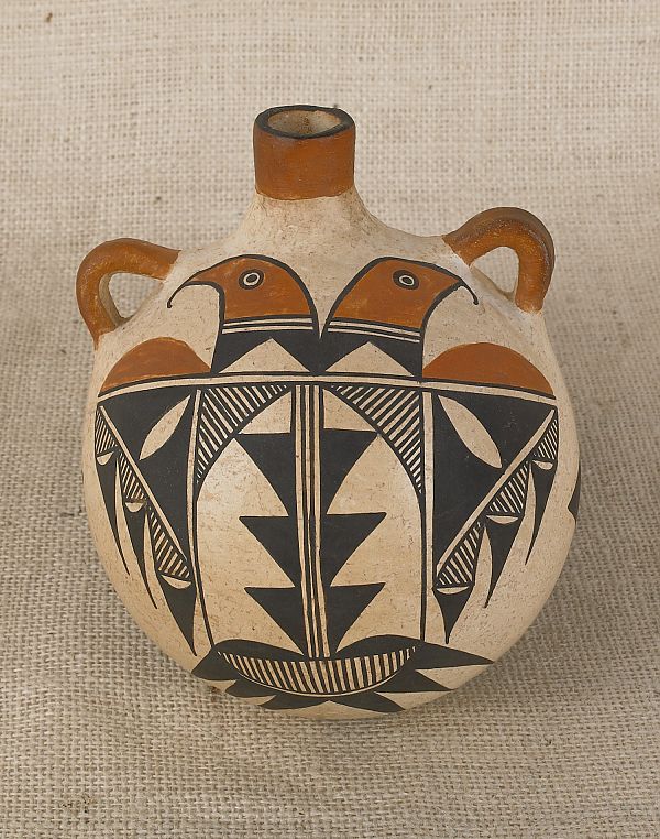 Acoma pottery canteen signed Edna