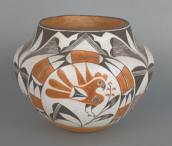 Acoma pottery olla signed M. Antonio