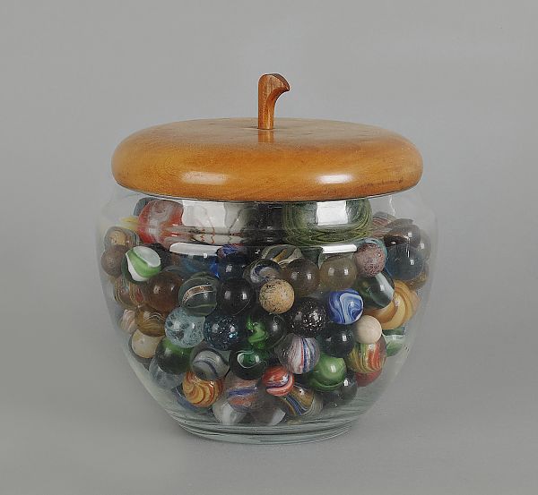 Large group of marbles to include swirls