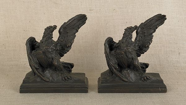 Pair of composition eagle bookends 175d42
