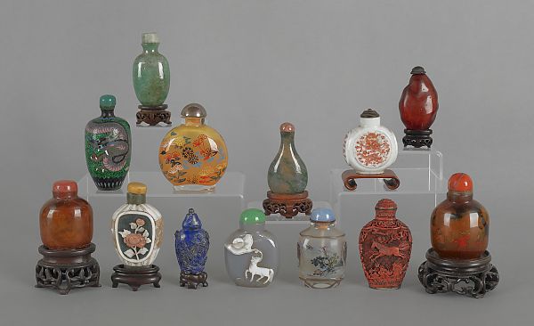 Thirteen Chinese snuff bottles 175da3