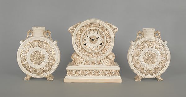 Haynes Bennett porcelain clock 175df3