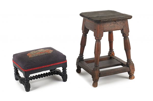 William Mary oak joint stool 175ef0