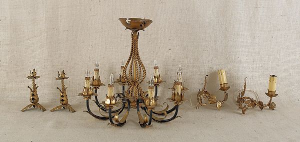 Hanging brass chandelier 20th c  17603d