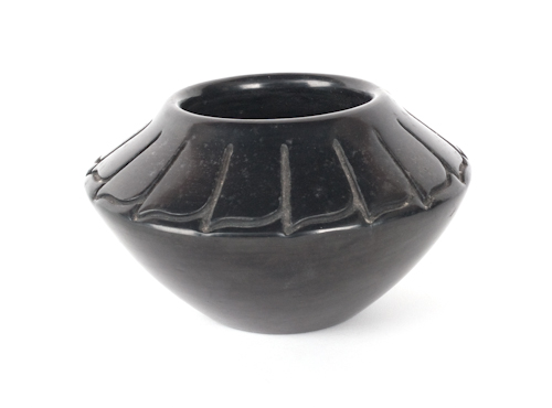 Santa Clara blackware bowl by Toni