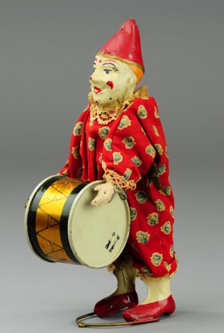 CLOWN WITH BASS DRUM Germany clockwork