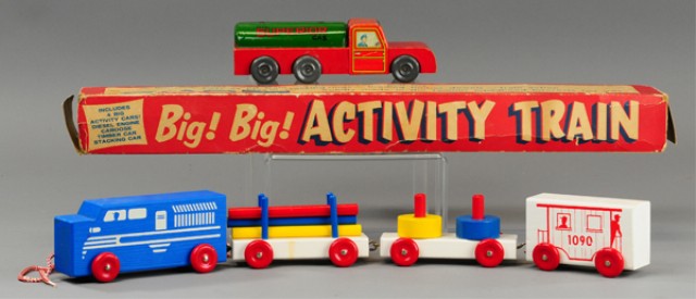 LOT OF TWO WOOD TOYS Includes a 17901b