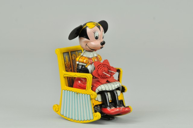MINNIE MOUSE KNITTER Linemar Japan 179171