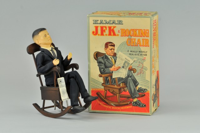 JFK IN ROCKING CHAIR Kamar Japan boxed