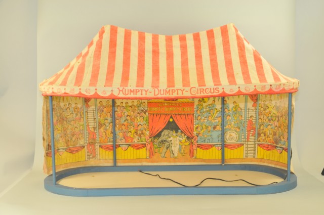 SCHOENHUT LITHOGRAPHED OVAL CIRCUS TENT