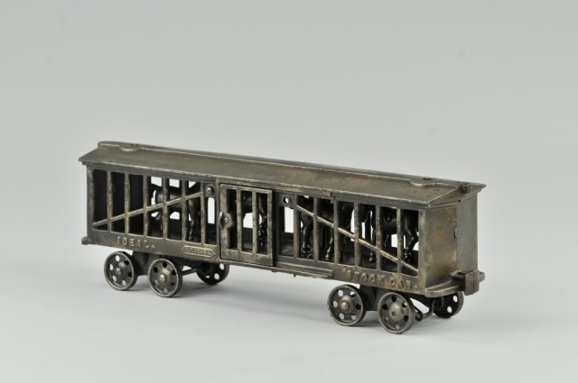 IDEAL STOCK CAR Cast iron car is nickel