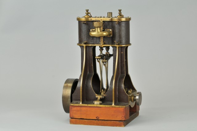 MARINE ENGINE Made of cast brass heavily