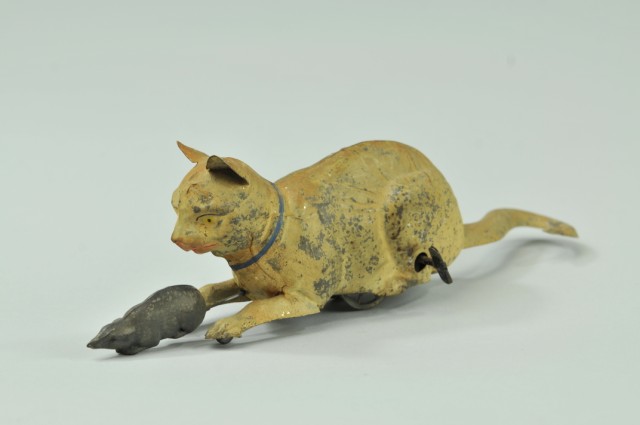 CAT CHASING MOUSE TOY German key wind