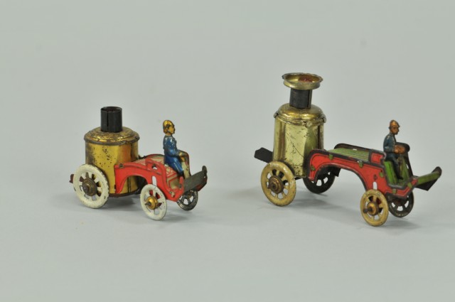 LOT OF TWO EARLY FIRE TRUCK PENNY 17949e
