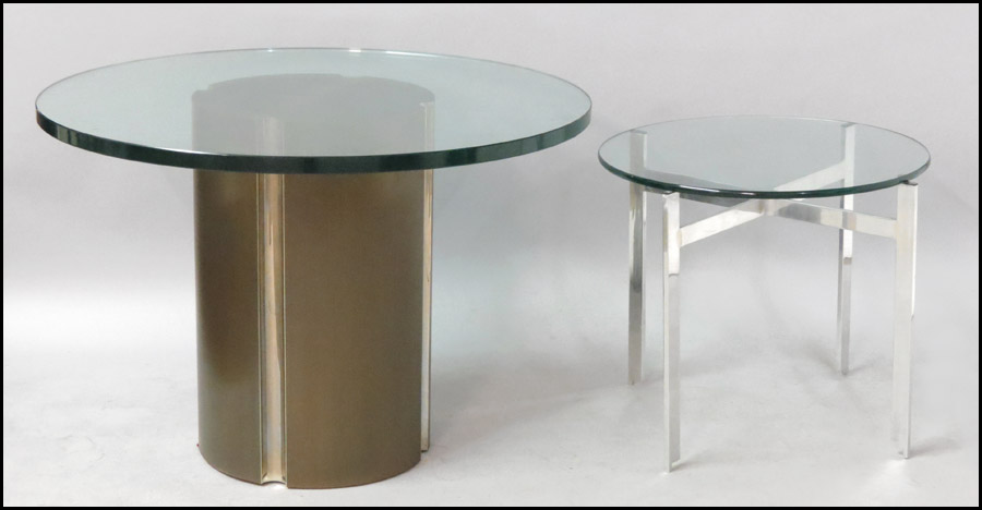 CONTEMPORARY GLASS AND METAL PEDESTAL