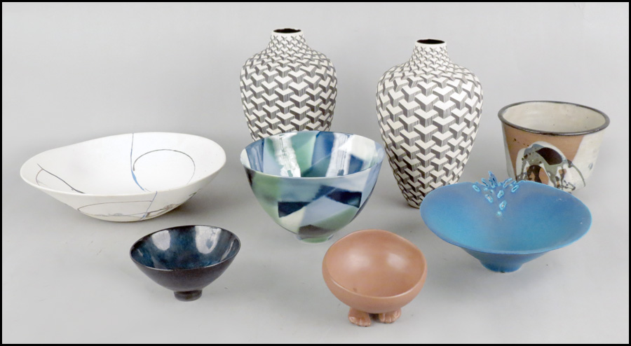 COLLECTION OF CONTEMPORARY CERAMICS.