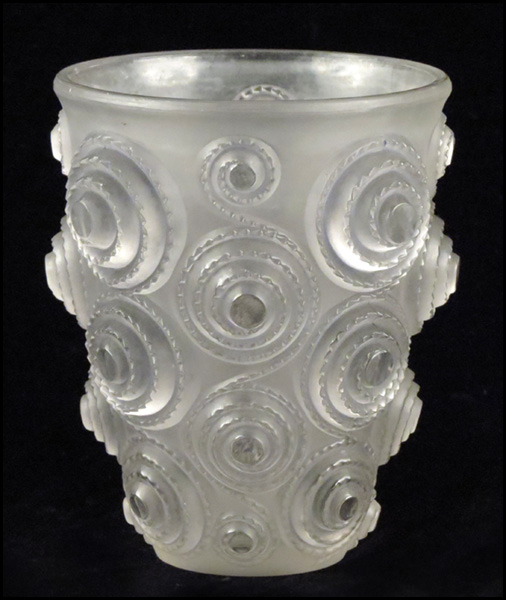 R LALIQUE FROSTED GLASS VASE  17970b