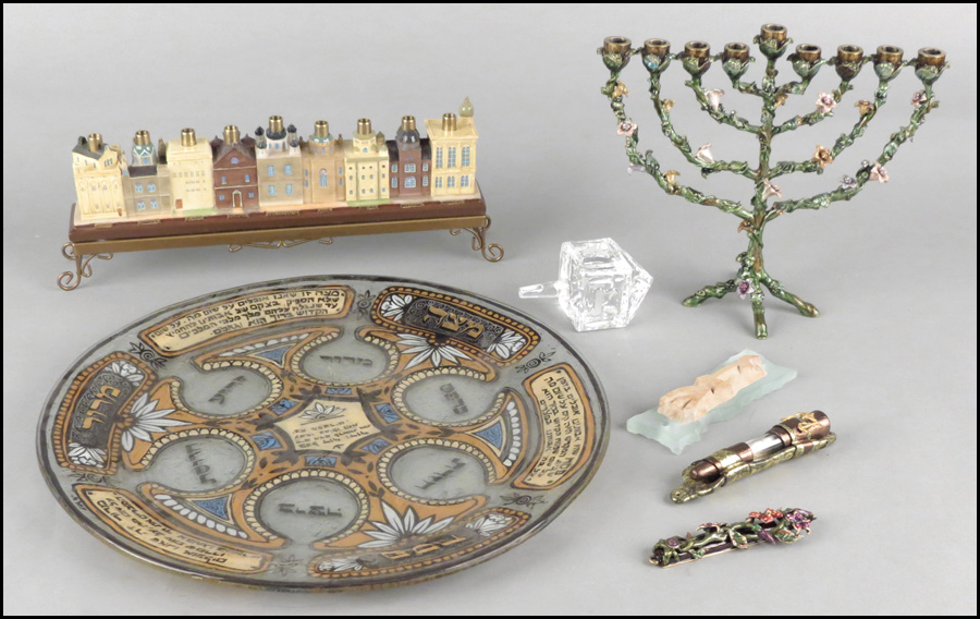 COLLECTION OF JUDAICA Comprising 17971e