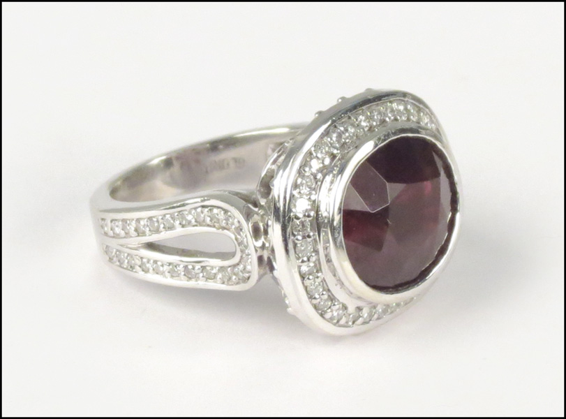 14 KARAT WHITE GOLD RHODOLITE GARNET 17996e